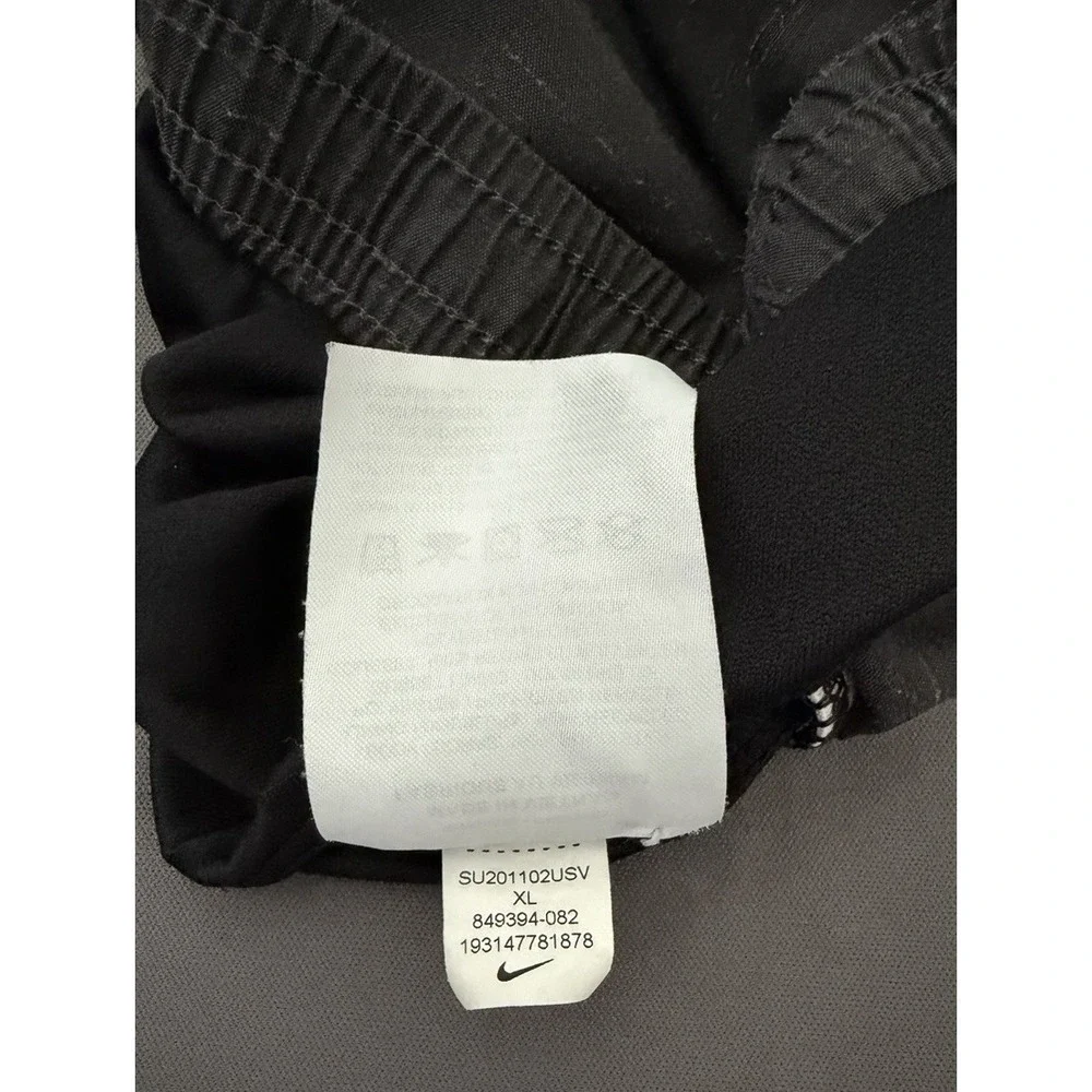 Nike Dri-FIT Running Shorts Womens Size XL Gray Athletic Lined Drawstring Waist